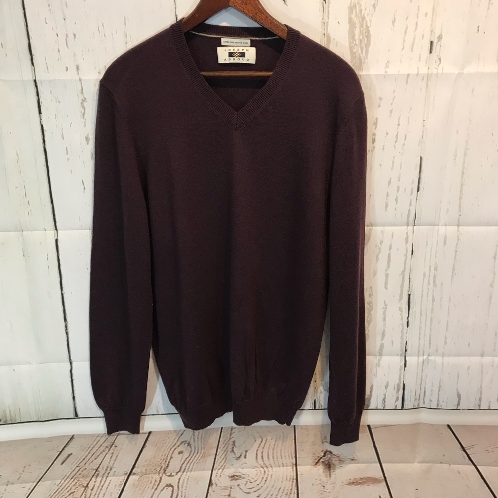 Joseph Abboud Men’s plumb colored sweater. XL